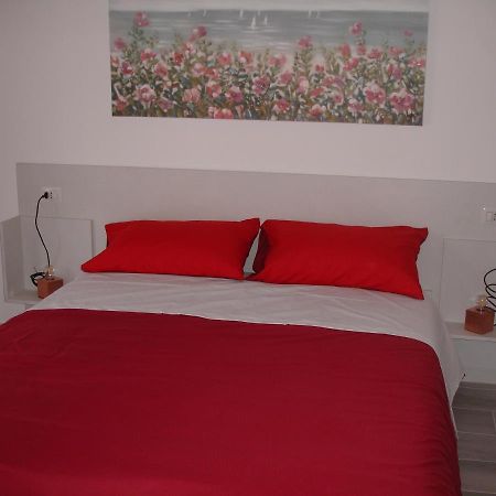 Le Gemelle Apartment Bari Exterior photo