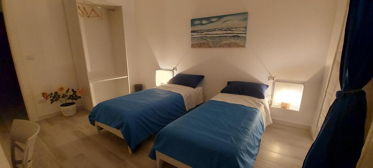 Le Gemelle Apartment Bari Exterior photo