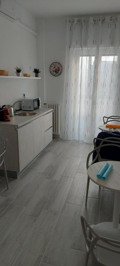 Le Gemelle Apartment Bari Exterior photo