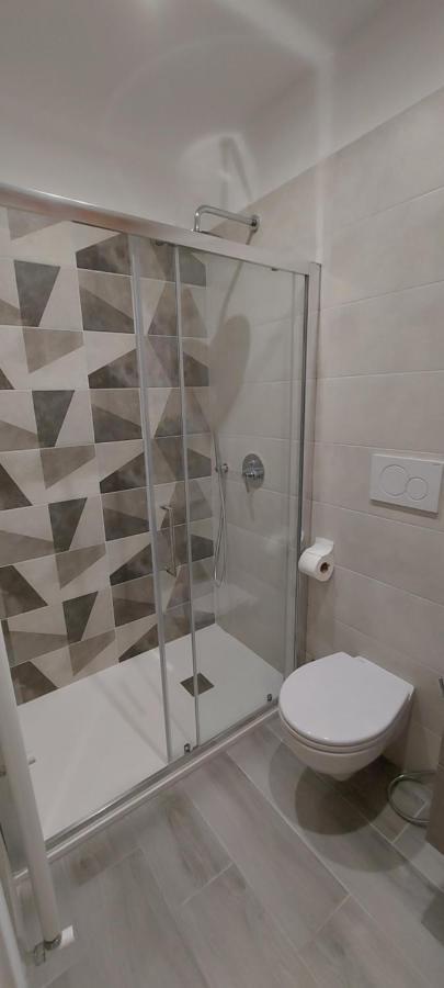 Le Gemelle Apartment Bari Exterior photo